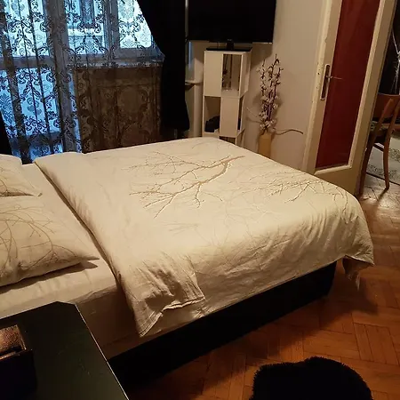 Plevnei 1 * Bucharest