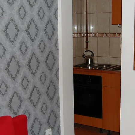 Plevnei 1 * Bükreş